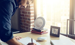  Портативная акустика JBL Voyager 
